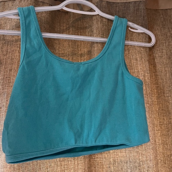 Light blue garage crop top - Picture 2 of 2